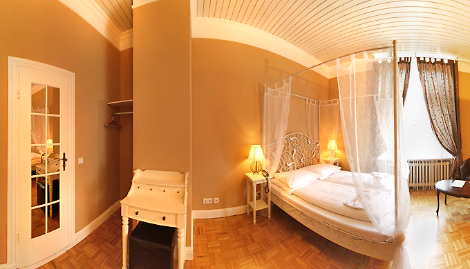 Mini Suite im Hotel Am Olivaer Platz